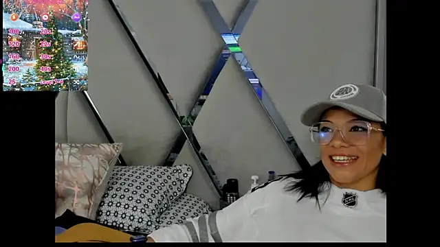 paula daniela1 online show from December 15, 10:15 pm