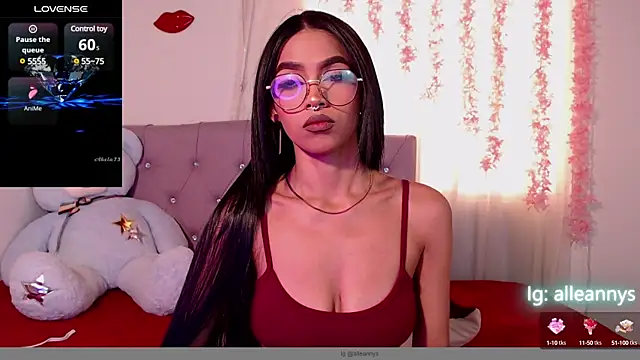 Snapshot of Alleanys_Cristal chatting on March 6, 4:17 pm Alleanys Cristal online show from March 6, 4:17 pm