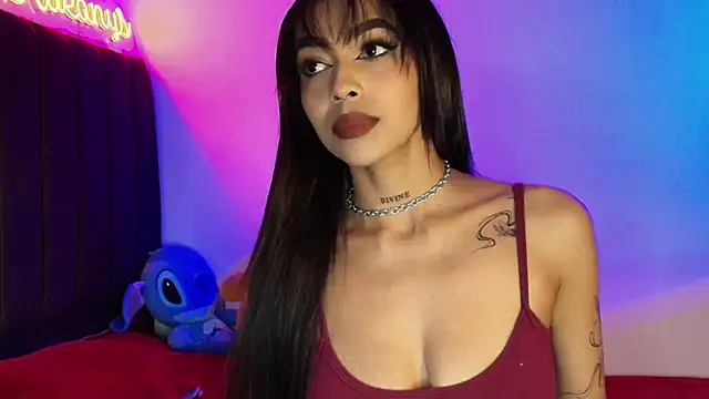 Snapshot of Alleanys_Cristal chatting on October 20, 9:26 pm Alleanys Cristal online show from October 20, 9:26 pm