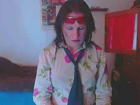 LorenJade online show from January 12, 7:46 am