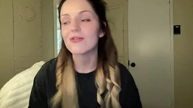 sexylilly69 online show from June 28, 1:22 am