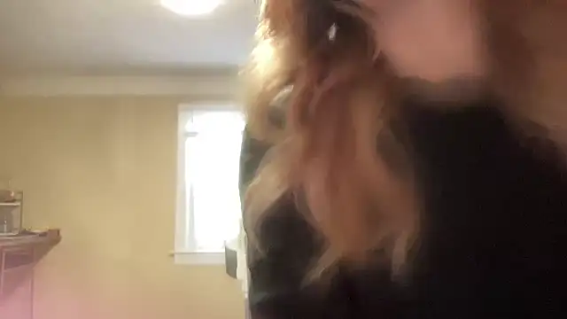 sexylilly69 online show from July 30, 9:47 pm