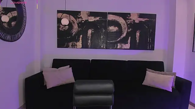 EloisaOlivero online show from November 6, 7:48 pm