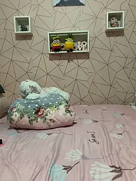 Irresistible24 online show from June 8, 1:28 am