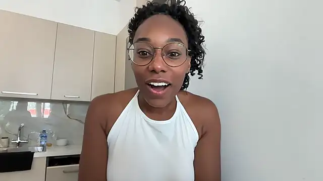 smileybabe online show from July 12, 8:49 am