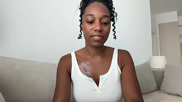 smileybabe online show from August 4, 8:39 am
