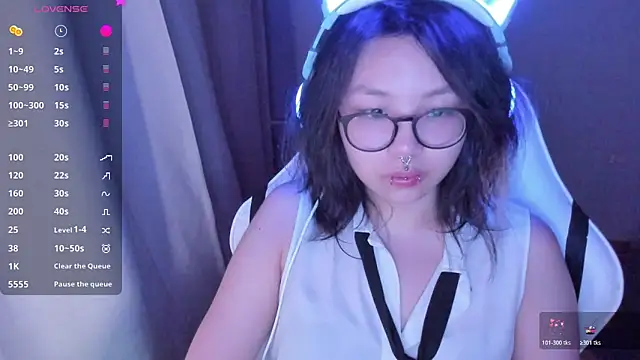 maydaykimmy online show from May 24, 9:20 pm