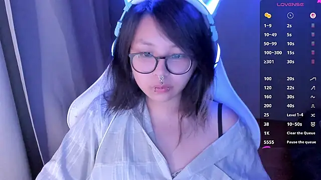 maydaykimmy online show from June 26, 8:35 pm