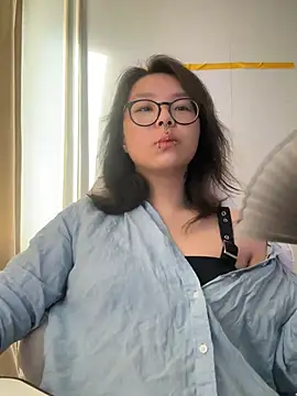 maydaykimmy online show from July 5, 3:13 am