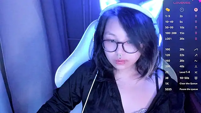 maydaykimmy online show from July 17, 9:08 pm