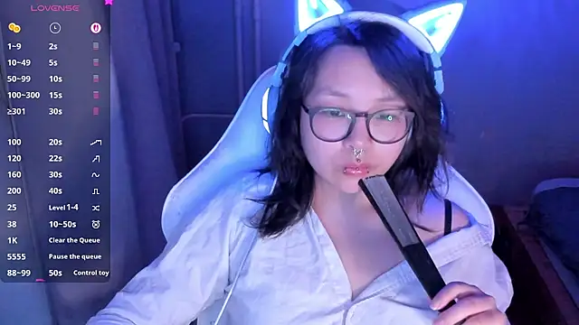 maydaykimmy online show from July 20, 9:39 pm