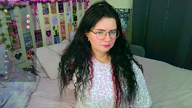 ss-katekisa-ss online show from October 11, 4:05 pm