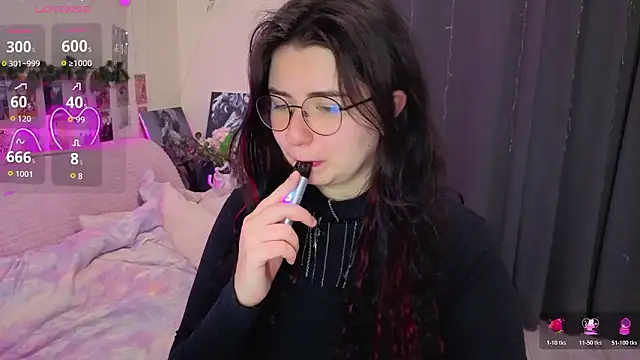 ss-katekisa-ss online show from March 11, 9:10 pm