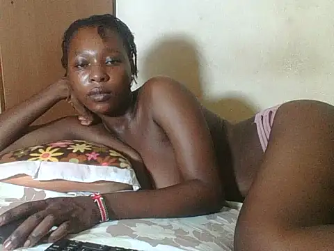 Snapshot of Sexyblackgold chatting on March 25, 5:02 am Sexyblackgold online show from March 25, 5:02 am