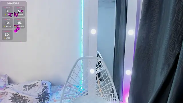 andrea osorio  online show from January 14, 11:49 am