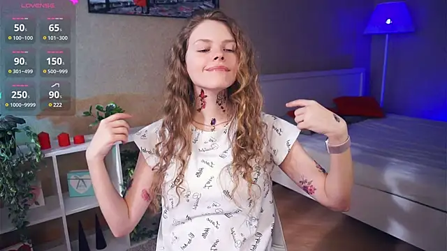 RayaNenlia online show from March 9, 8:18 am