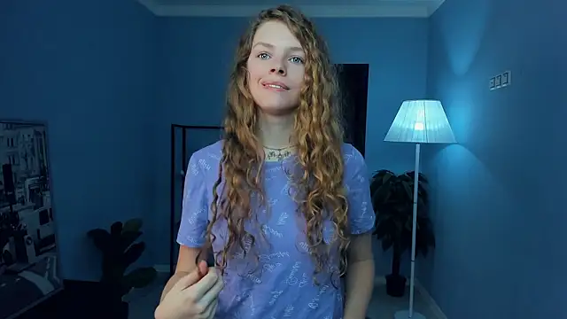 RayaNenlia online show from February 20, 5:04 am