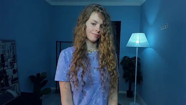 RayaNenlia online show from February 20, 6:26 am