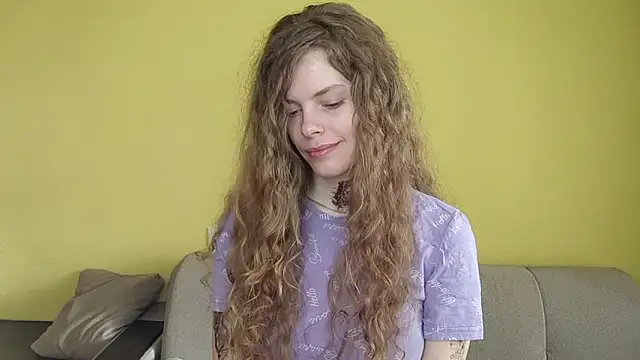 RayaNenlia online show from March 15, 5:24 am