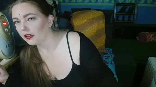 SherineDivine online show from October 6, 5:27 am