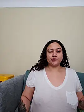 honeeyyy pot online show from March 24, 8:14 pm