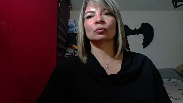charlotedoll online show from May 22, 1:57 am