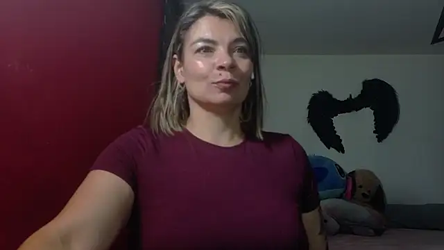 charlotedoll online show from June 9, 11:49 pm
