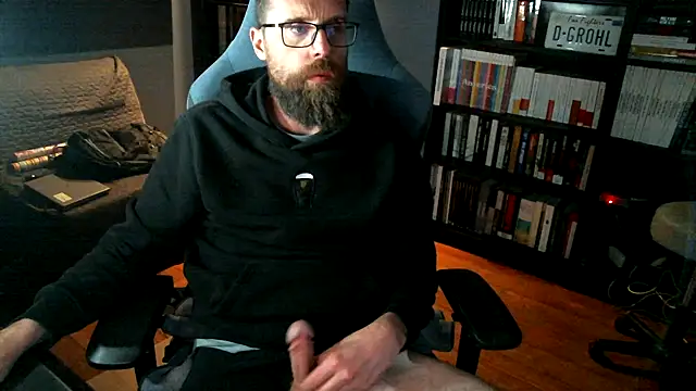 MeSteff online show from May 8, 8:36 pm