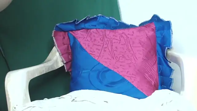 Snapshot of dekatalebell chatting on February 18, 2:40 am dekatalebell online show from February 18, 2:40 am