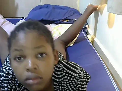 Snapshot of queen-sasha chatting on February 20, 7:23 am queen-sasha online show from February 20, 7:23 am