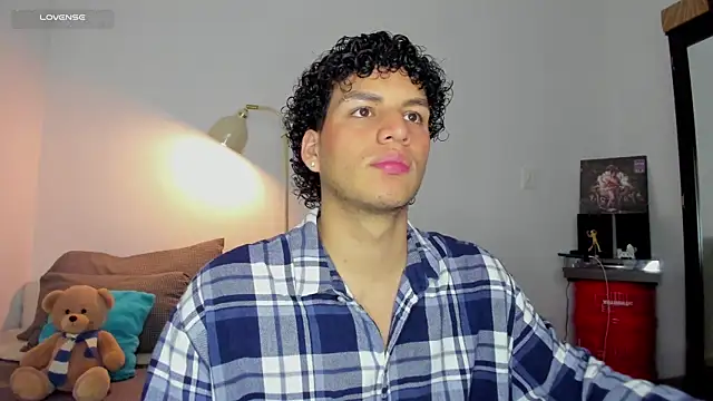 Curlblue online show from October 16, 3:29 am