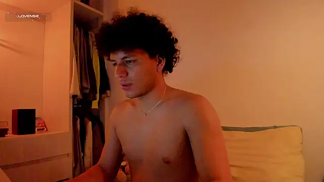 Curlblue online show from December 4, 5:28 am