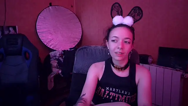 Snapshot of Lia_Y_PatrickX chatting on December 9, 12:45 am Lia Y PatrickX online show from December 9, 12:45 am