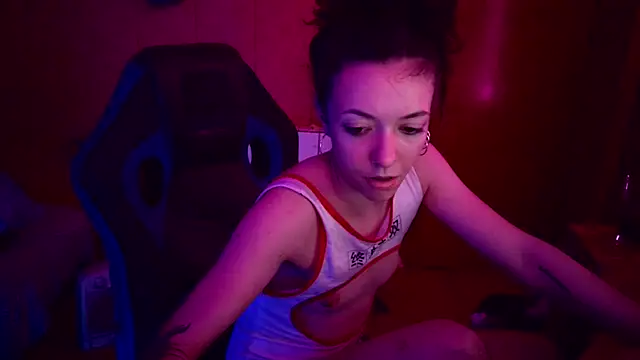 Snapshot of Lia_Y_PatrickX chatting on February 3, 12:04 am Lia Y PatrickX online show from February 3, 12:04 am