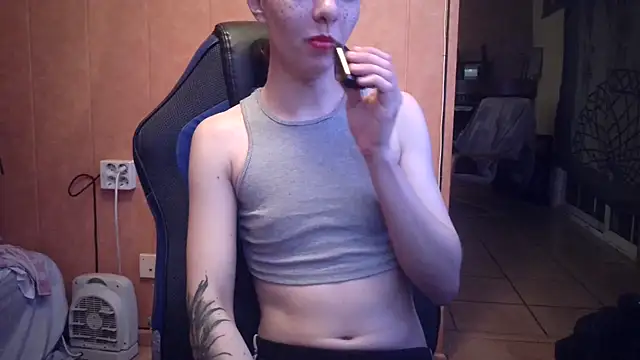 Snapshot of Lia_Y_PatrickX chatting on February 11, 10:07 pm Lia Y PatrickX online show from February 11, 10:07 pm