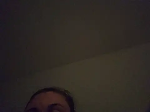 CurvySquirter69 online show from August 8, 6:37 am