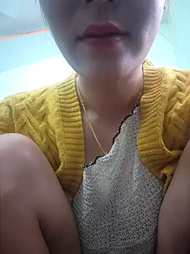 zizi public online show from March 8, 2:45 am