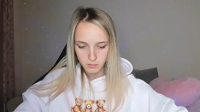 Snapshot of RouseReed chatting on September 30, 12:54 pm RouseReed online show from September 30, 12:54 pm