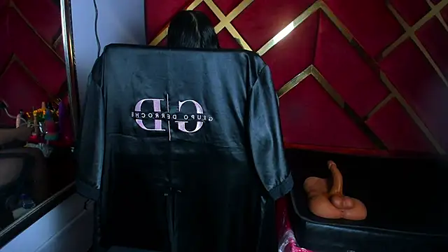 Sweet Annyy online show from July 15, 1:38 pm
