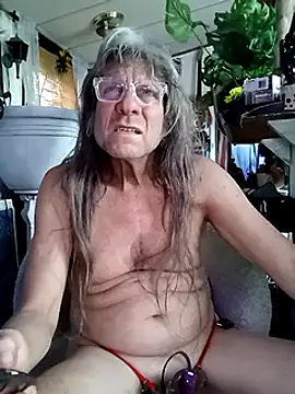 WillCum4Unow online show from February 19, 5:06 pm