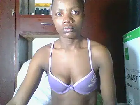 Snapshot of AfricanPrincess24 chatting on May 13, 2:20 am AfricanPrincess24 online show from May 13, 2:20 am