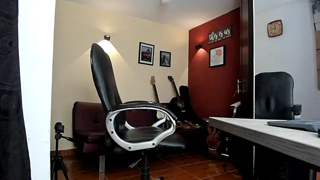 thesexlawyer1 online show from May 8, 3:56 am