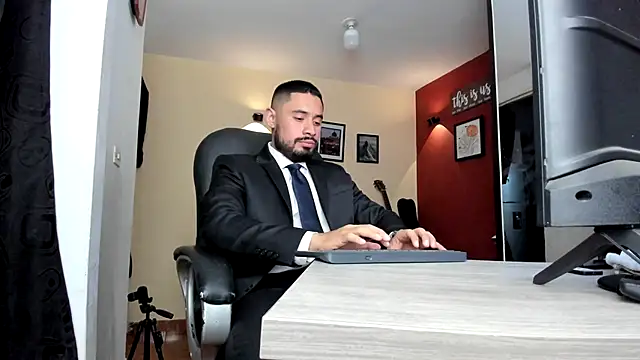 thesexlawyer1 online show from May 15, 4:19 am