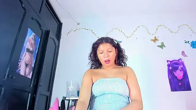 Emily Coper18 online show from February 8, 4:57 pm