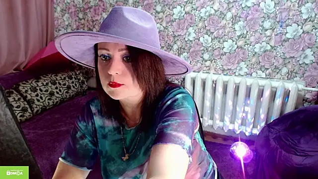 Julia-ru online show from June 24, 7:35 pm