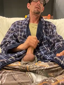 joeiandola online show from December 2, 7:20 pm