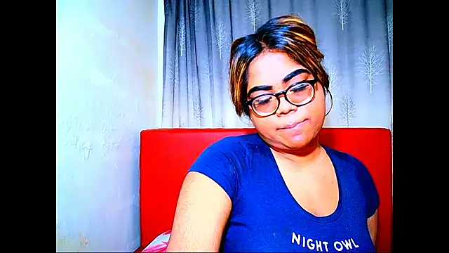 Snapshot of Indian_Lola00 chatting on April 13, 6:13 pm Indian Lola00 online show from April 13, 6:13 pm