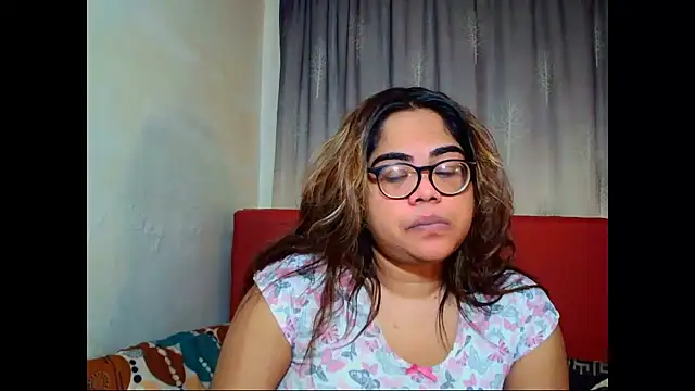 Indian Lola00 online show from July 12, 7:10 am