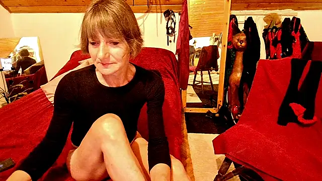 Hot Colettte online show from May 30, 9:56 pm