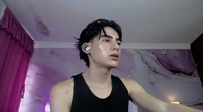 sebas rose online show from March 10, 8:12 pm